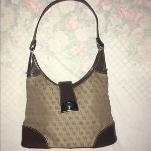 Authentic Dooney & Bourke Signature Purse